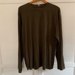 Banana Republic crewneck sweater